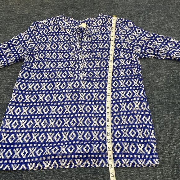 Chico's Blue/White Aztec Ikat peasant Print Tie-Front Blouse Size 0 small - Picture 5 of 8